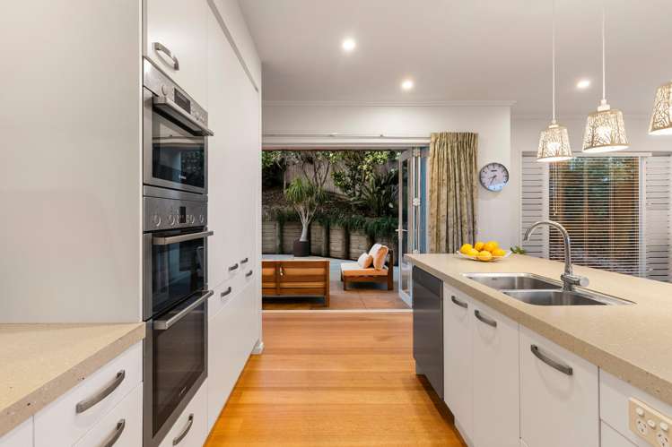 24 Kotanui Avenue Army Bay_11