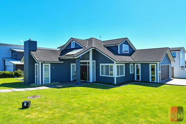 2 Portofino Point Karaka_2