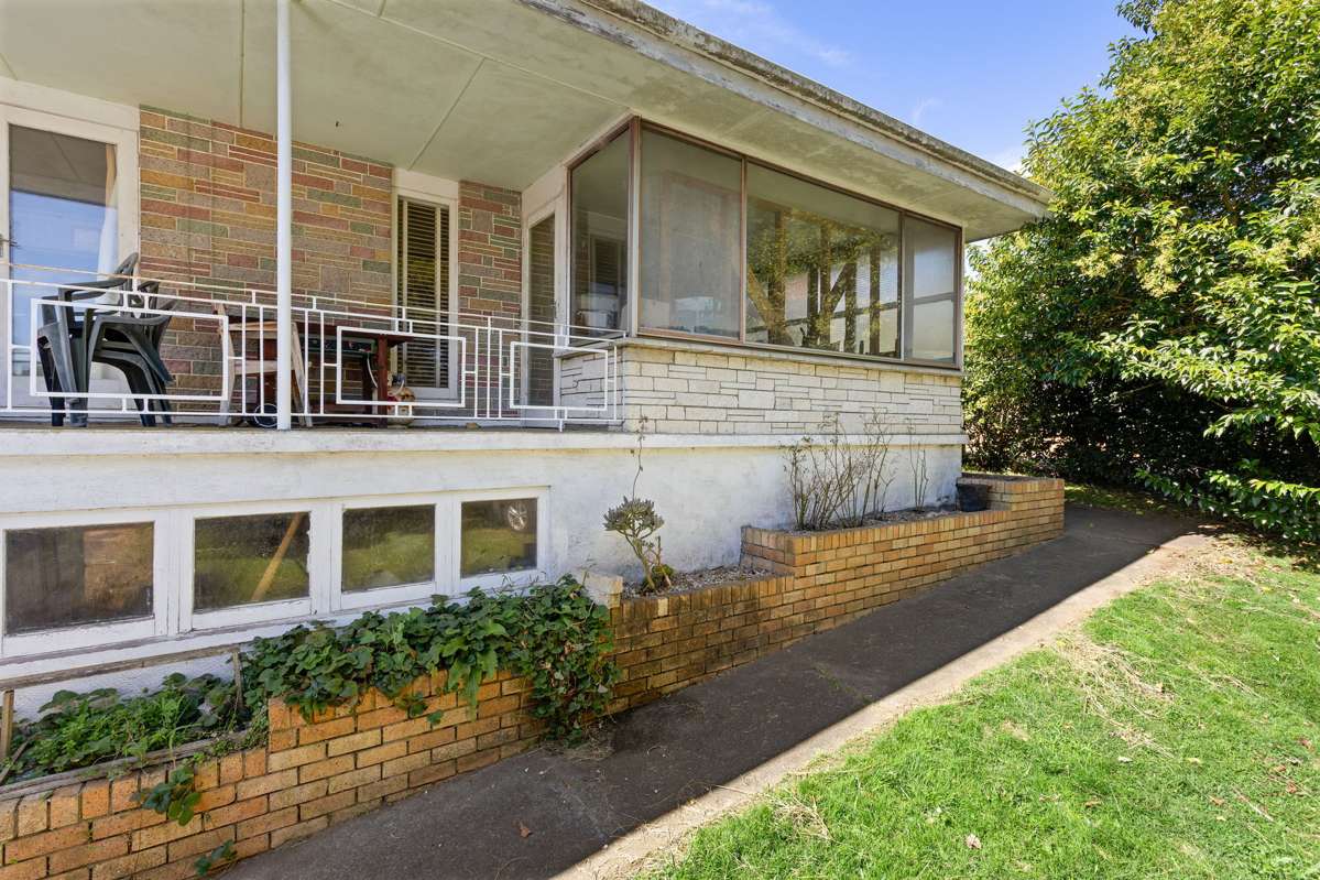 25 Whitaker Street_3