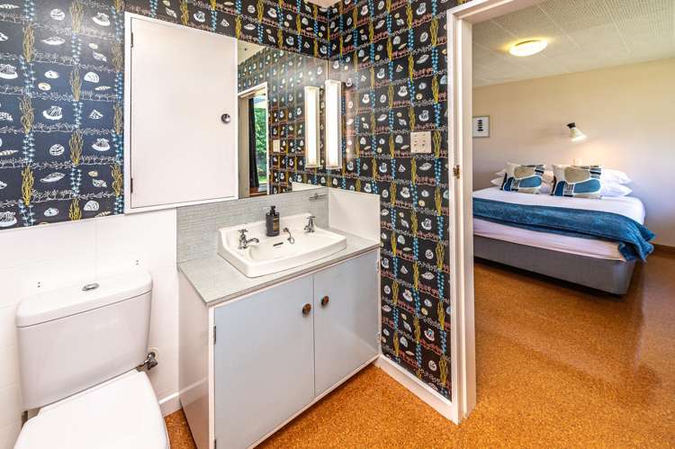 59 Great North Road Saint Johns Hill_25