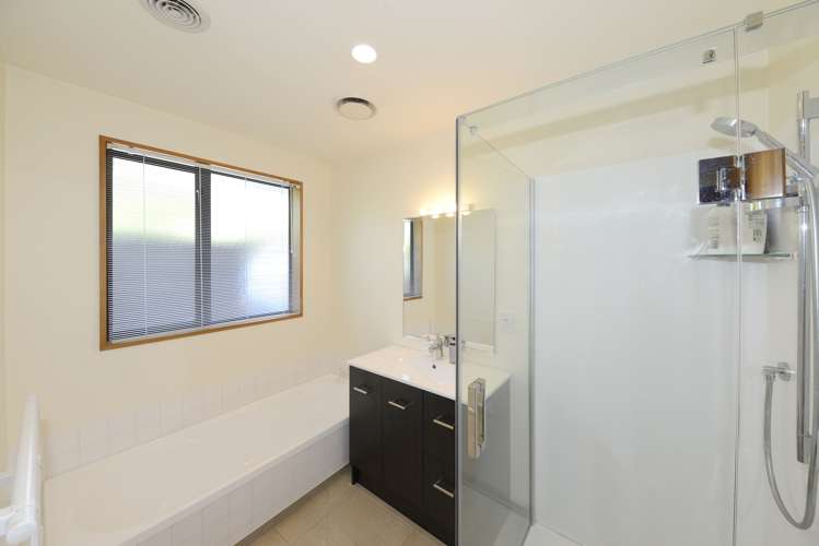 2/82 Middleton Road Upper Riccarton_11