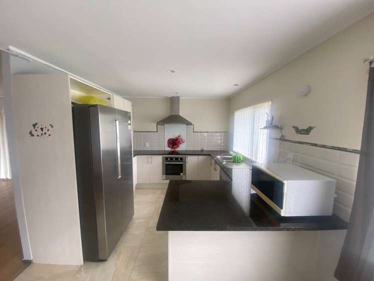 4 Camberley Court Manurewa East_1