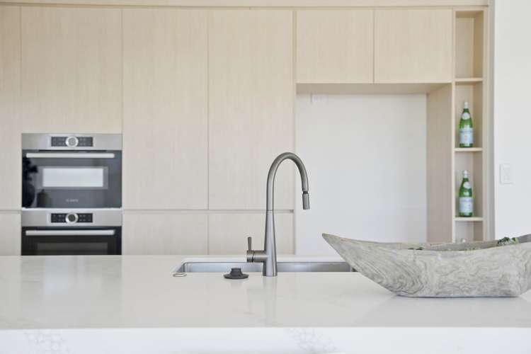 57 Matangi View Drive Orewa_21