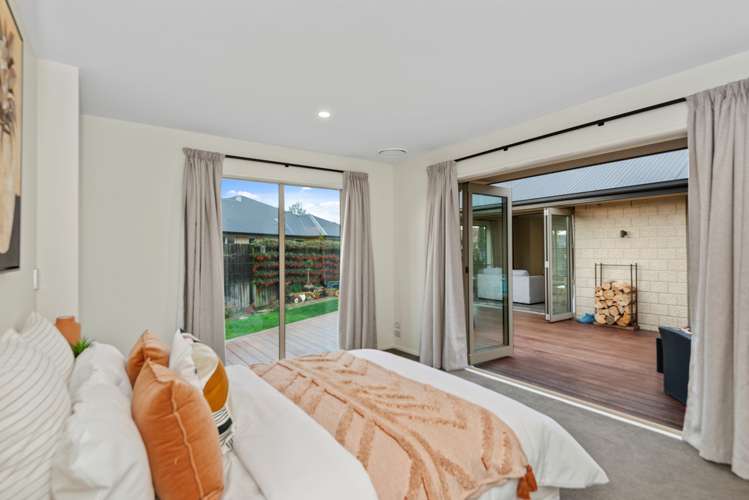 9 Hasendene Drive Lincoln_14