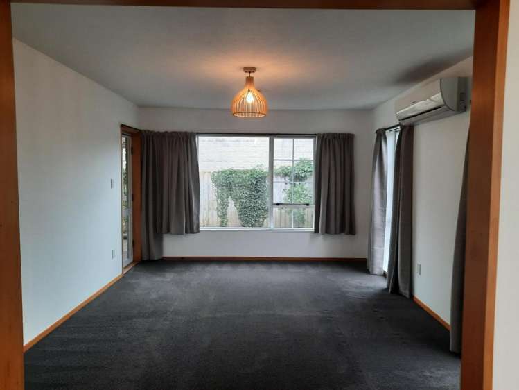 2/12 Lagan Street Belfast_6