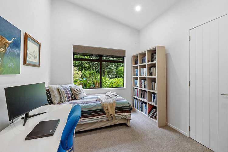 6A Roto Street Westown_18