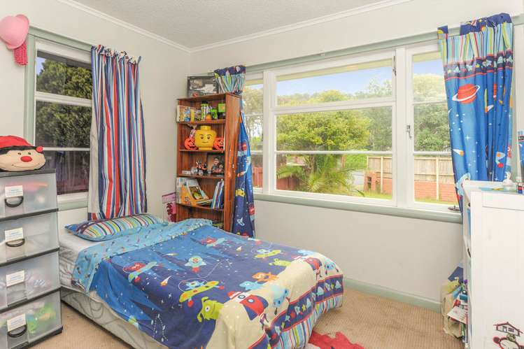 124 Portage Road New Lynn_16