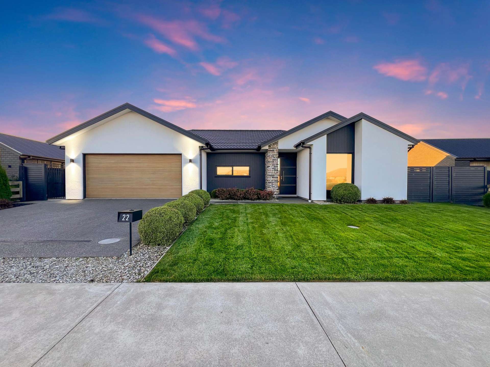 22 Verdeco Boulevard Lincoln_0