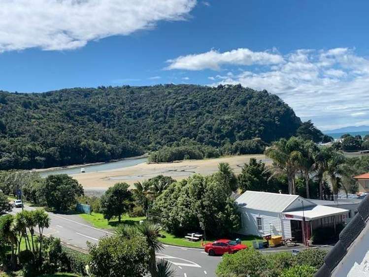 2b/2 Weranui Road Waiwera_5