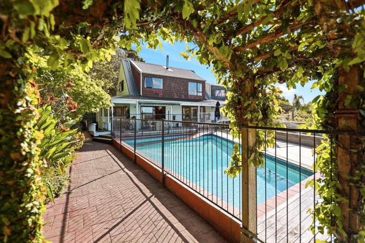 91 The Bullock Track Mahurangi West_1