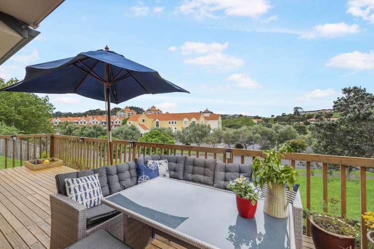 42 Parkwood Crescent Gulf Harbour_8