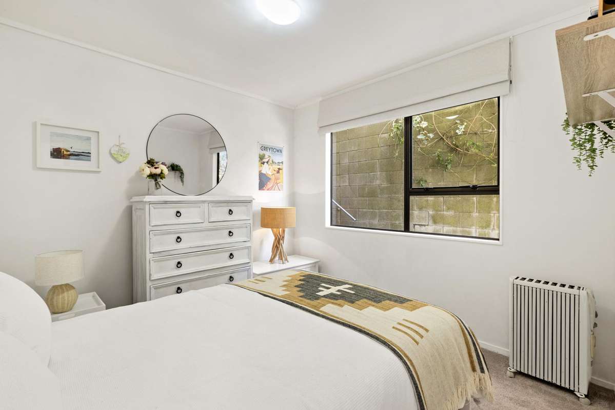 2/238 The Esplanade_5