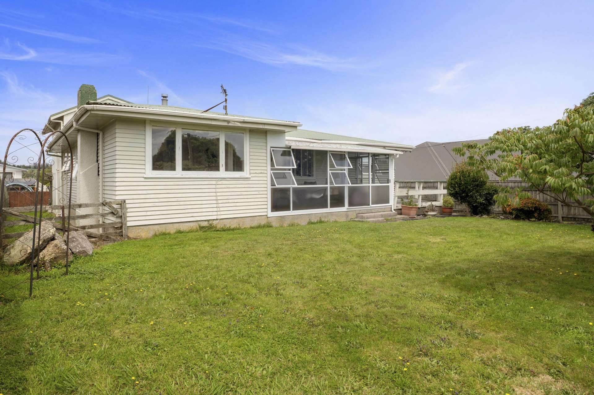 17 Mckenzie Road Owhata_0