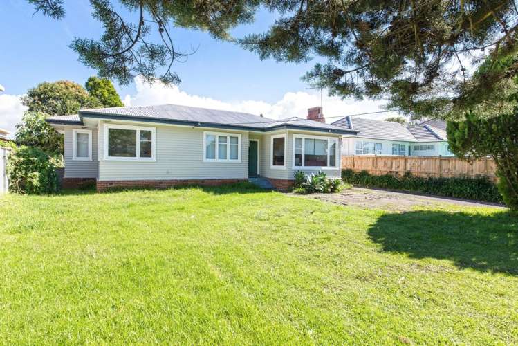 484 Te Atatu Road Te Atatu Peninsula_12