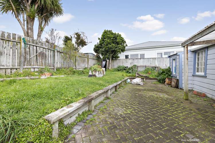 128 Tasman Street Mount Cook_11