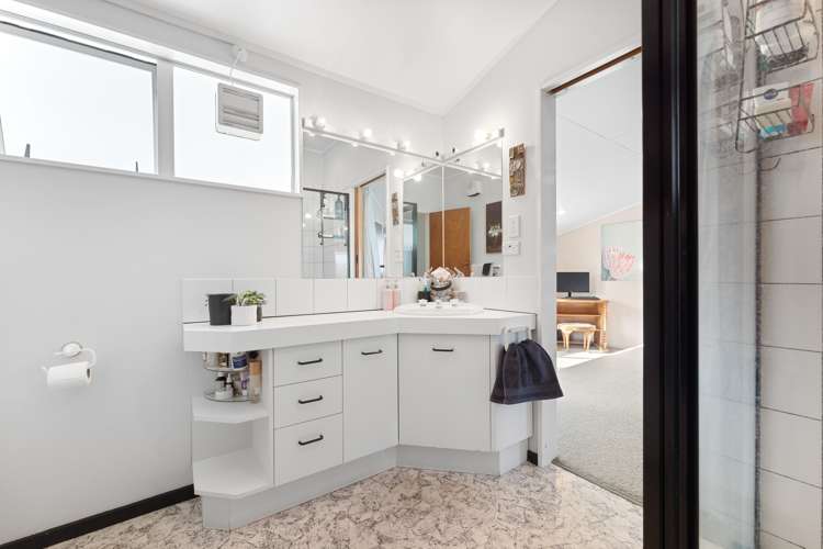 19 Hillcrest Drive Kelvin Grove_15