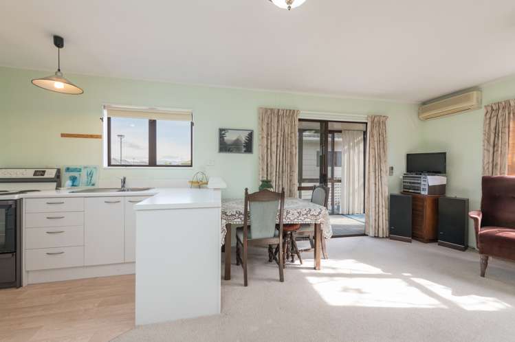 3 Conifer Court Richmond_7