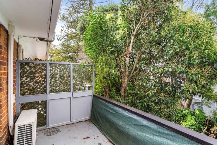 4/162 Onewa Road Northcote_23