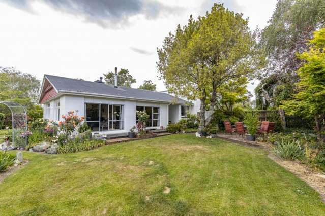 677 Woodstock Road Burnt Hill_2