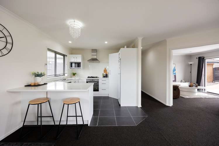 1 Glyll Close Flagstaff_13