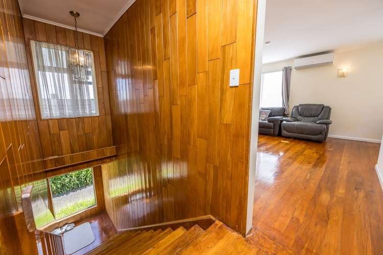 1/12 Hamilton Place Glenfield_17