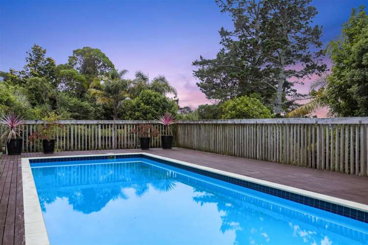 A103/525 East Coast Road Browns Bay_0