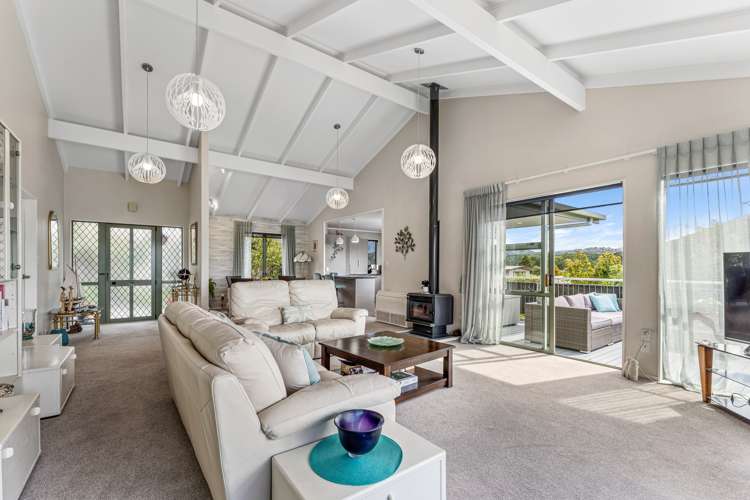 60 Moana View Road Waikawa_24