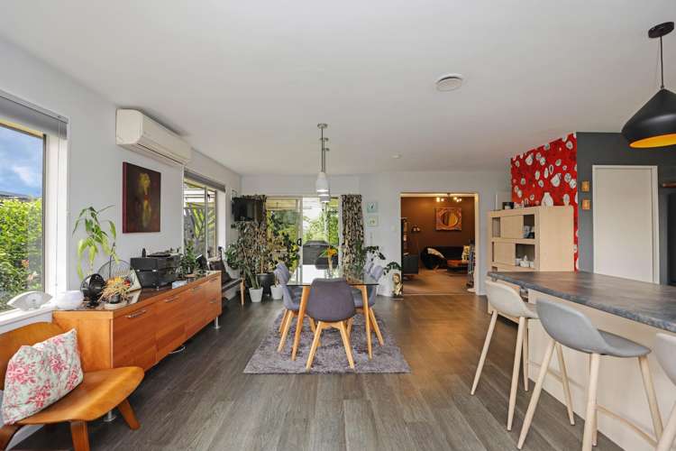 55 Pages Road Allenton_7