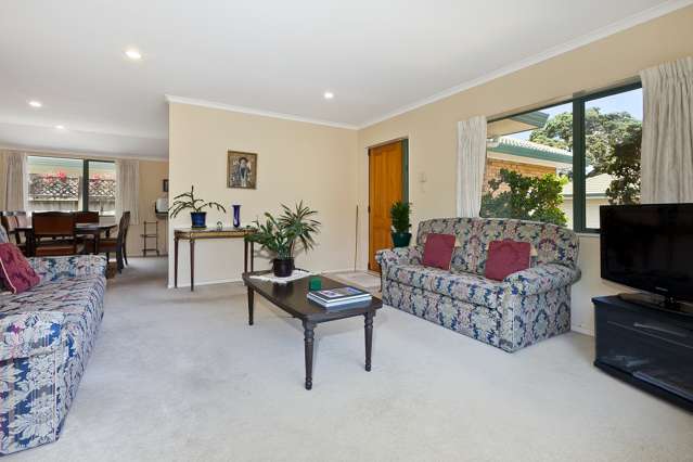 66b Moana Avenue One Tree Hill_1