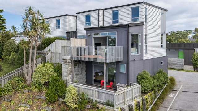 14/30 Monowai Road Johnsonville_1