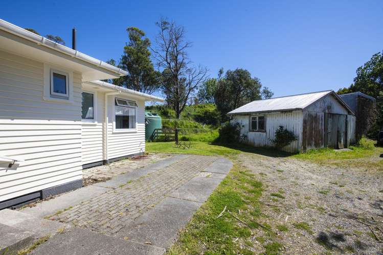 150 Waiomoko Road Whangara_8