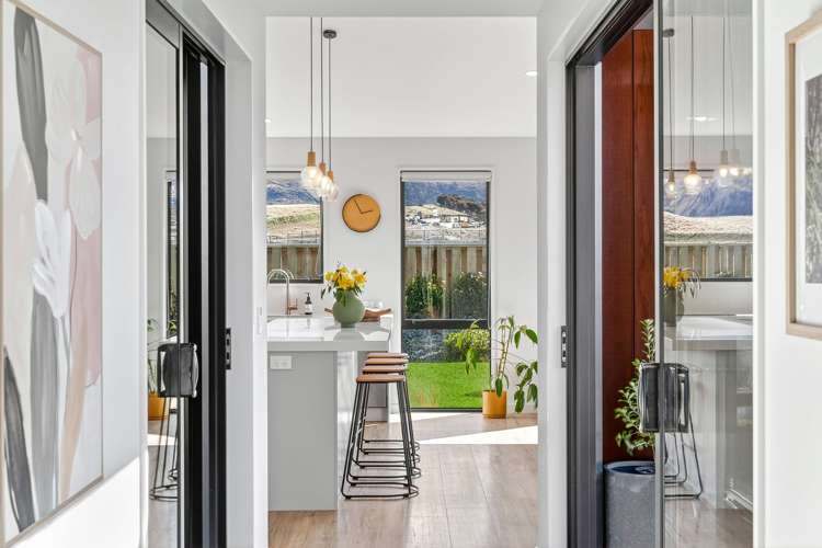 4 Robrosa Street Wanaka_4