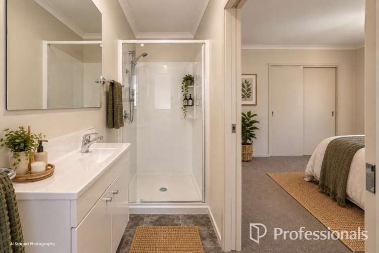 21 Sun Valley Grove Wainuiomata_16