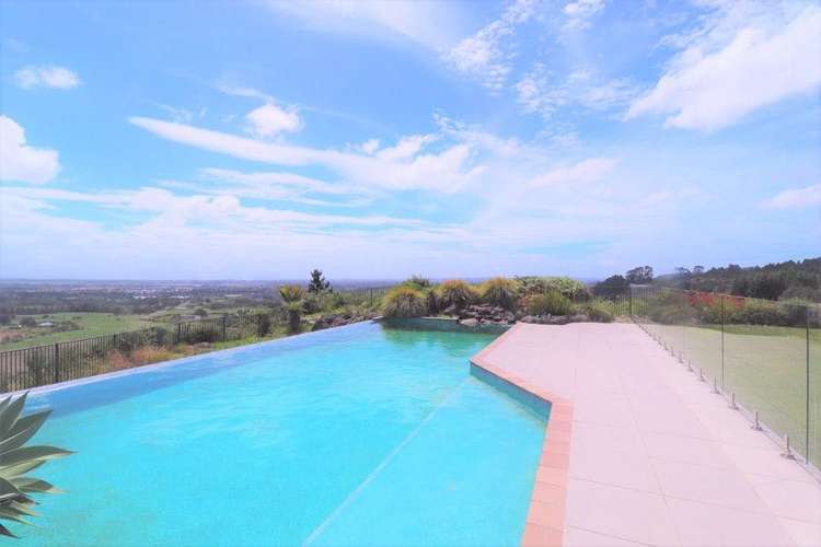 322 Macwhinney Drive Drury_6