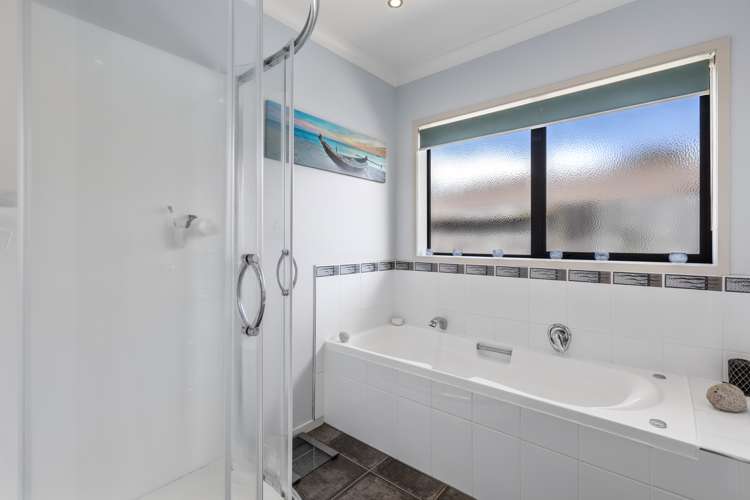 22 Nautilus Drive Papamoa_12