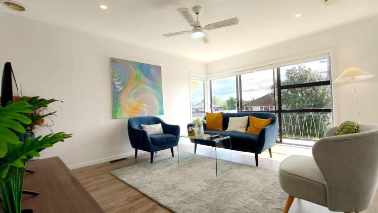 7 Cobham Crescent Kelston_11