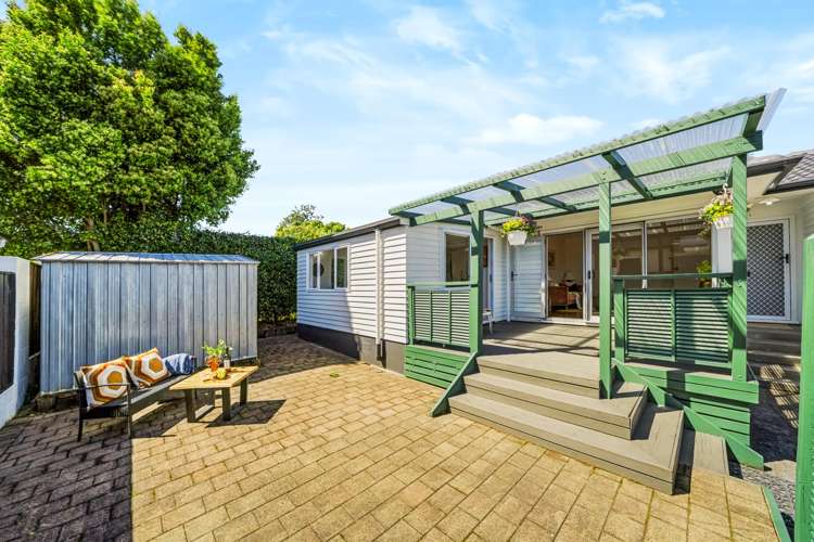 105 Gills Road Bucklands Beach_18