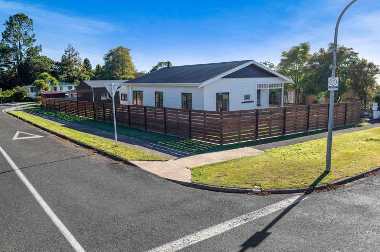 22 Olivia Street Stratford_25