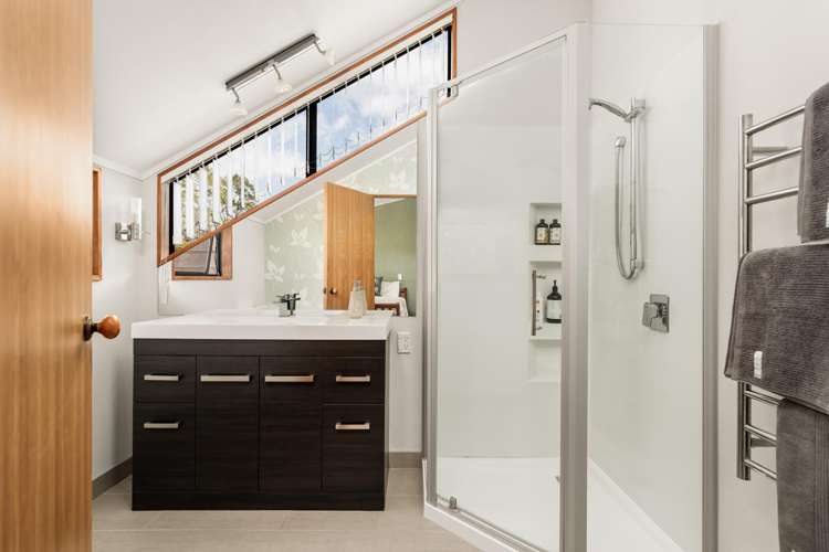 42 Walker Road West Aongatete_14