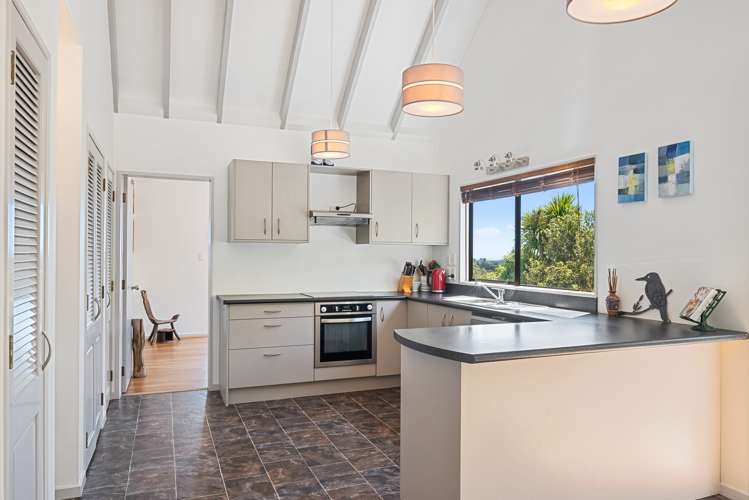 62 Kotare Street Waikanae_7