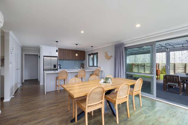 4 Woolshed Drive Stoke_4