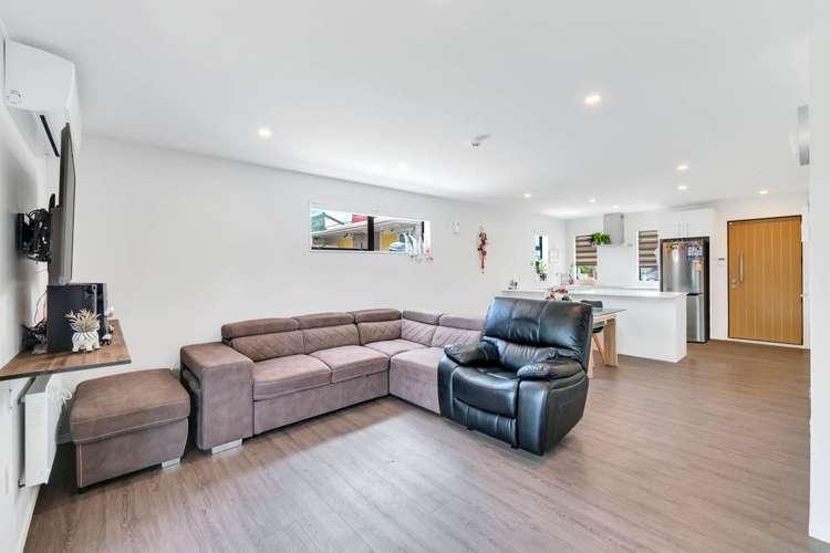 4337 Great North Road Glendene_20