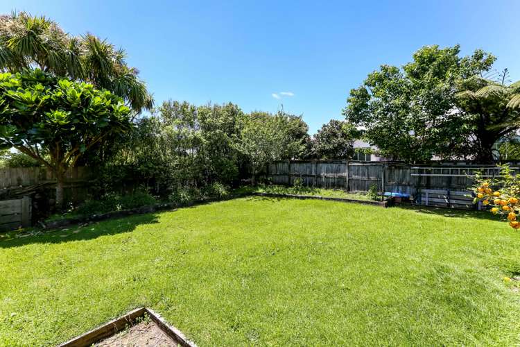 1154c South Road Oakura_7