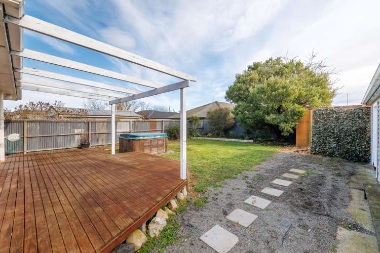 41 Basingstoke Street Aranui_12