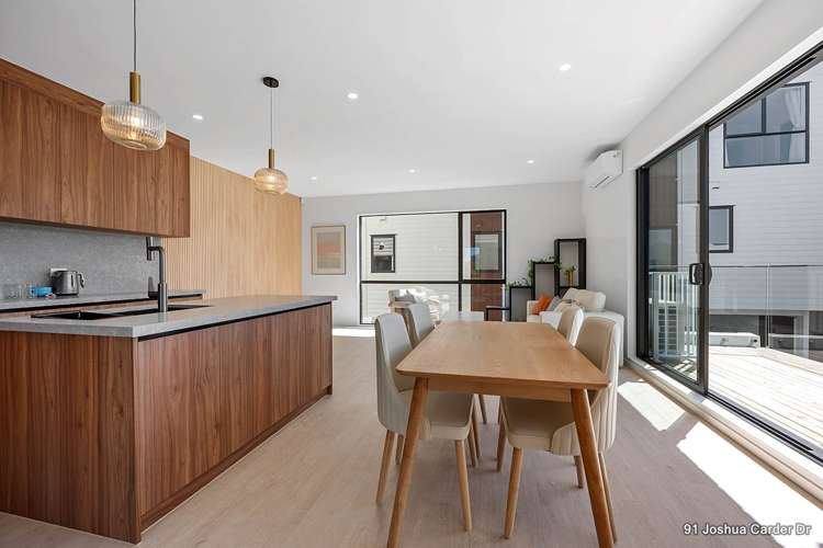 87 Joshua Carder Drive Hobsonville_10