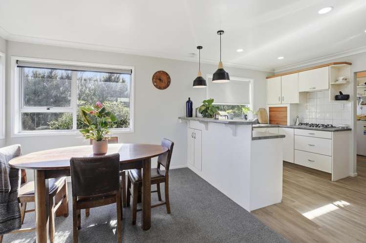 26A Whitaker Street_5