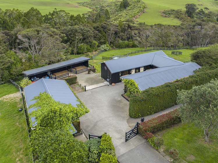 1475 Old North Road Helensville_34