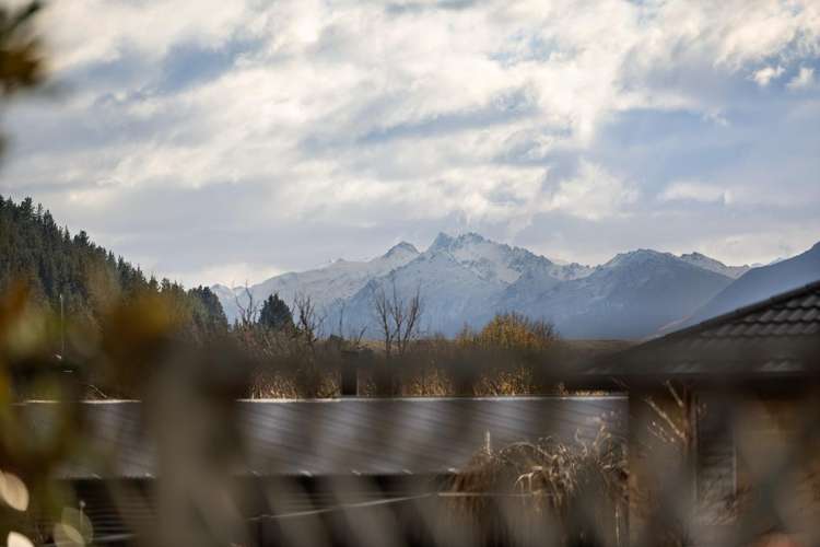 2 Alice Burn Drive Luggate_16