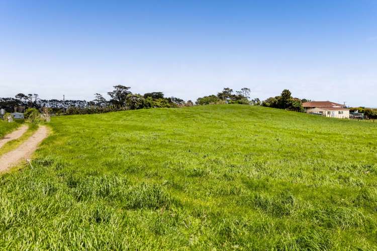 165 Oxford Road Okato_6