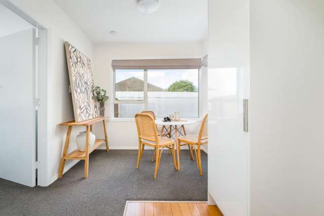 2/131 Springfield Road Saint Albans_4